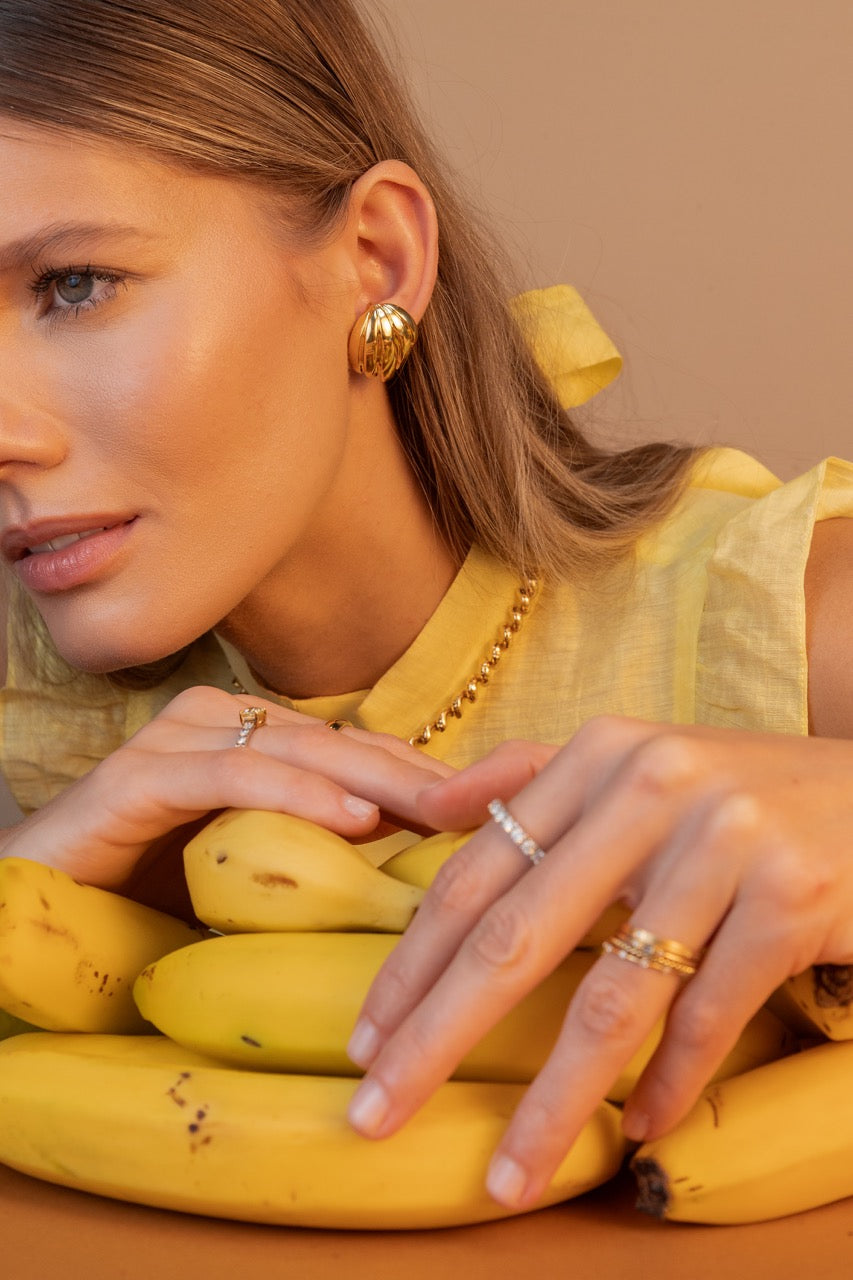 Earhook Bananas gabriela susanna